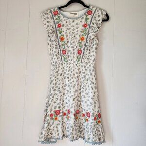 Savanna Jane Fit & Flare Dress Women's Small White Floral Embroidered Smocked